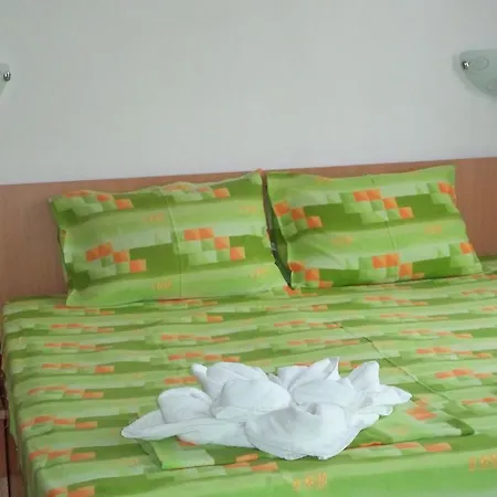 Kyshta Za Gosti Pri Krystyo I Vanya Ravda