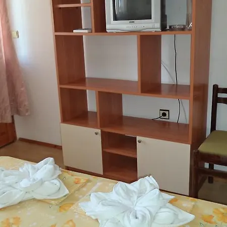 Kyshta Za Gosti Pri Krystyo I Vanya Guest house Ravda